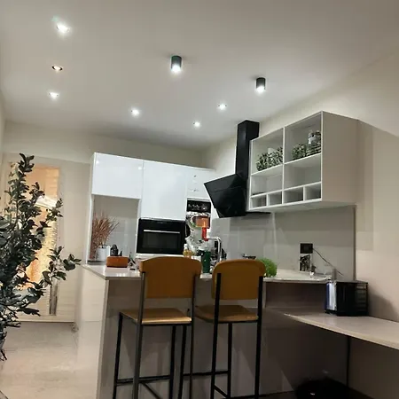 Private First Street Kwatera prywatna *