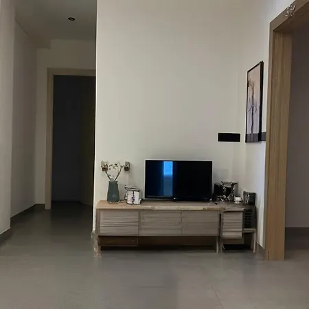 Private First Street * Estepona