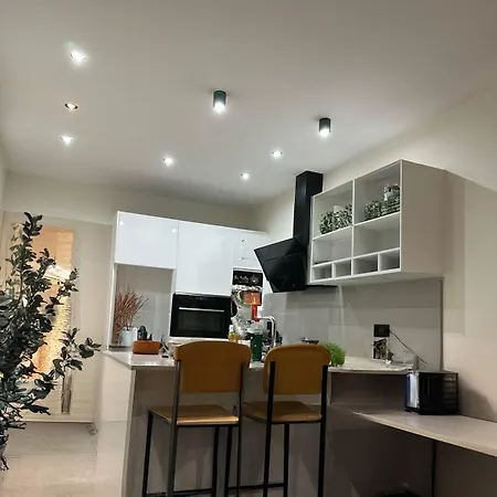 ホームステイ Private First Street *